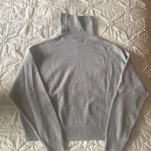 Nice grey sweater H&M